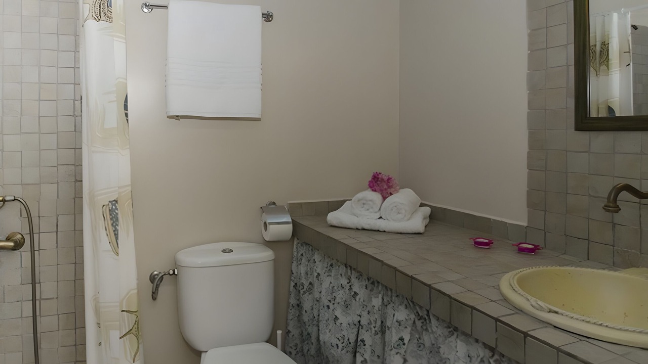 Photo of Bathroom in Pachena