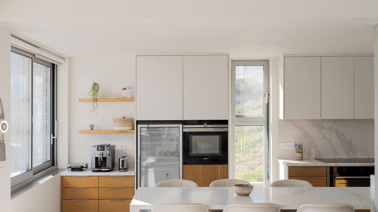 Photo of Kitchen in Karystos
