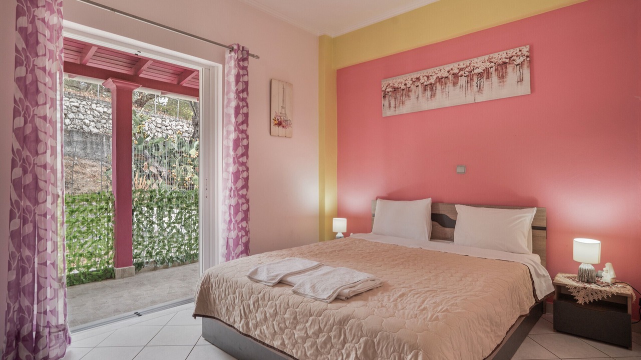 Photo of Bedroom in Sivros