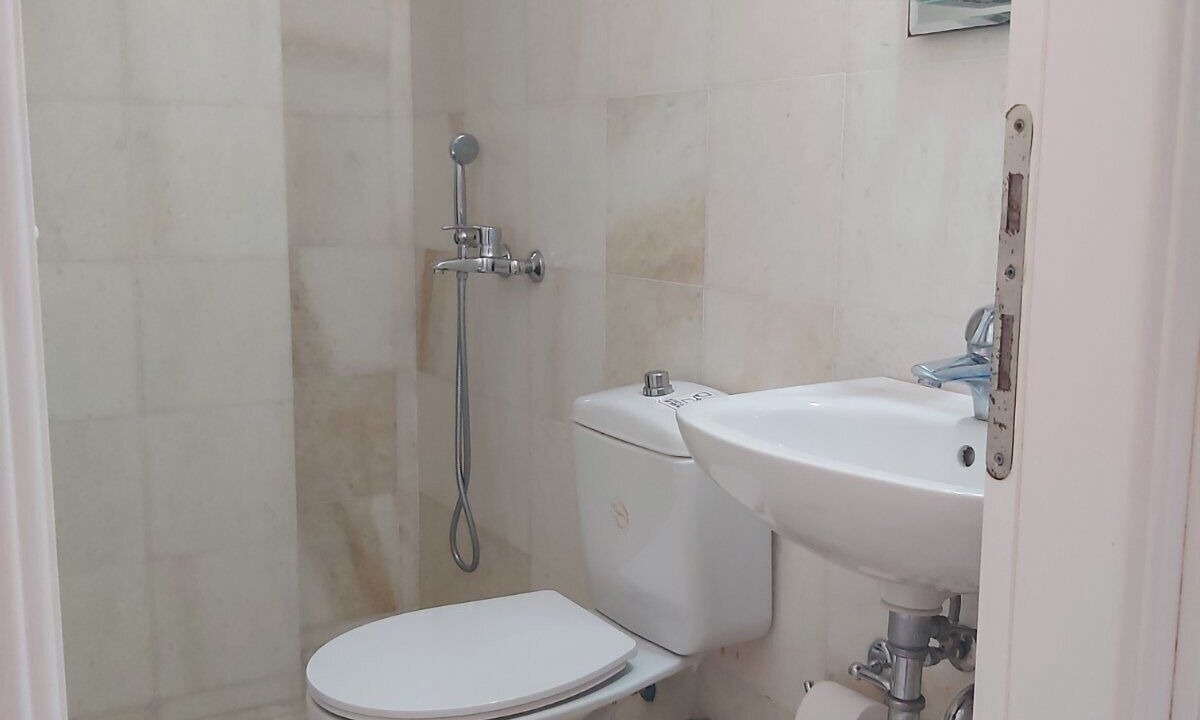 Photo of Bathroom in Ampelas