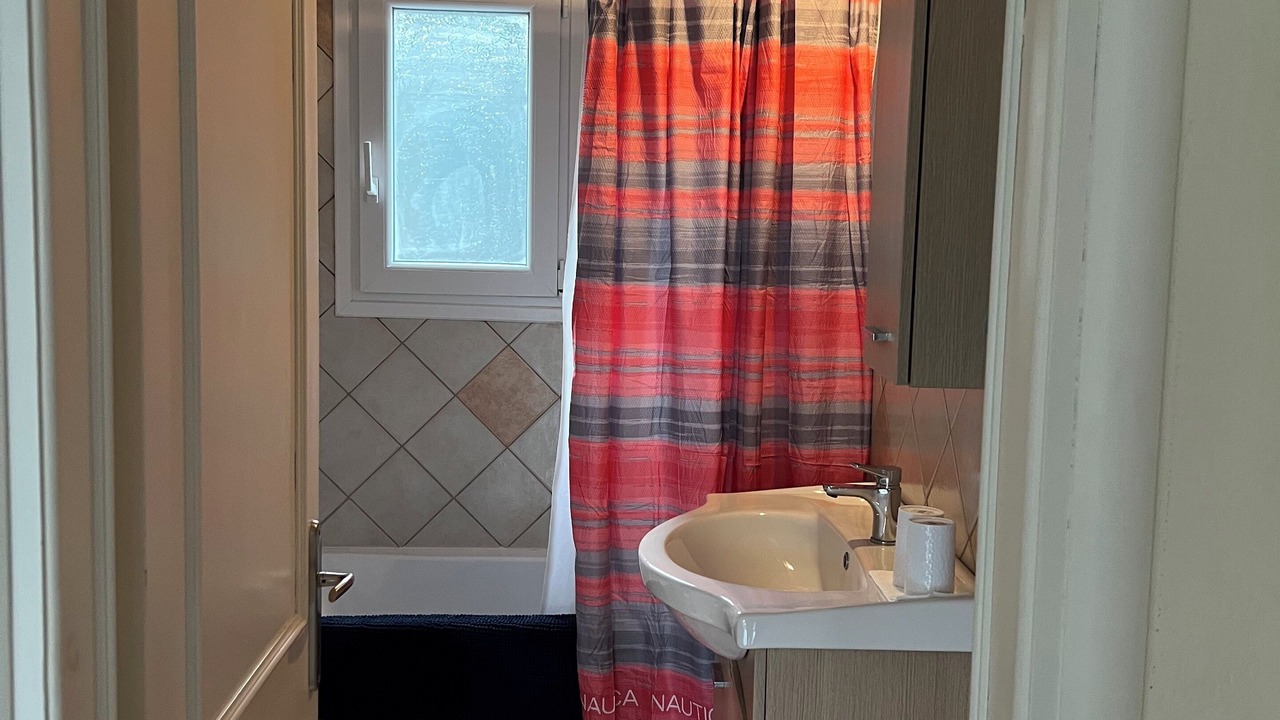 Photo of Bathroom in Barbati