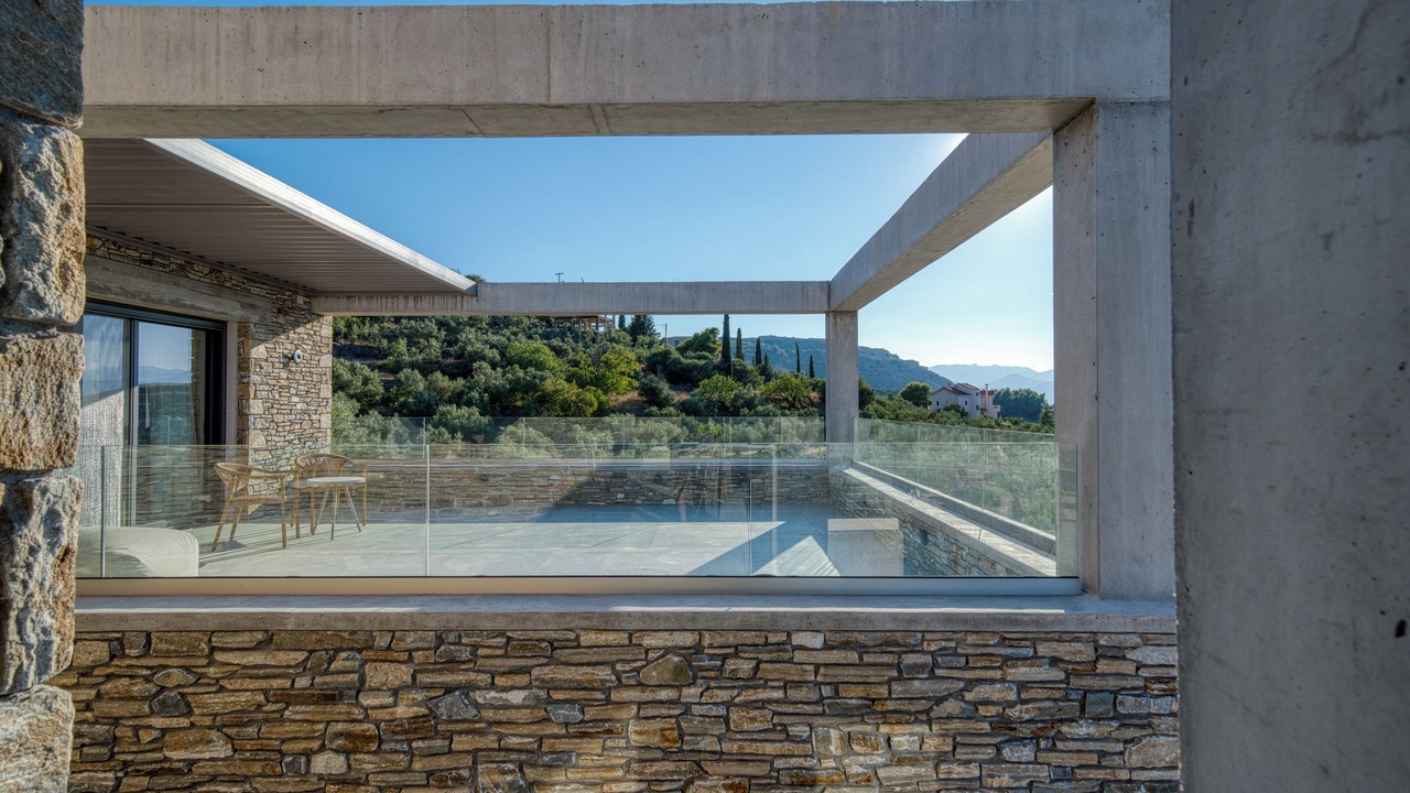 Photo of Patio Balcony in Exostis