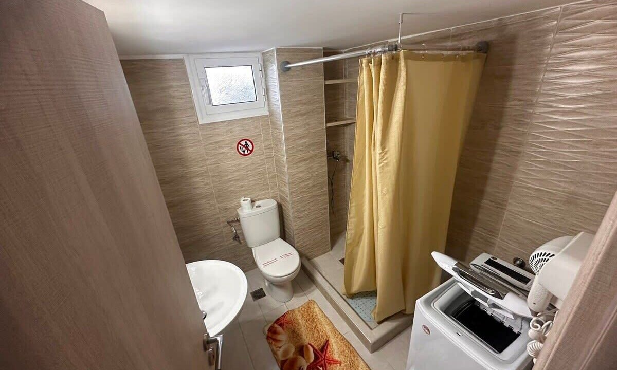Photo of Bathroom in Agii Theodori