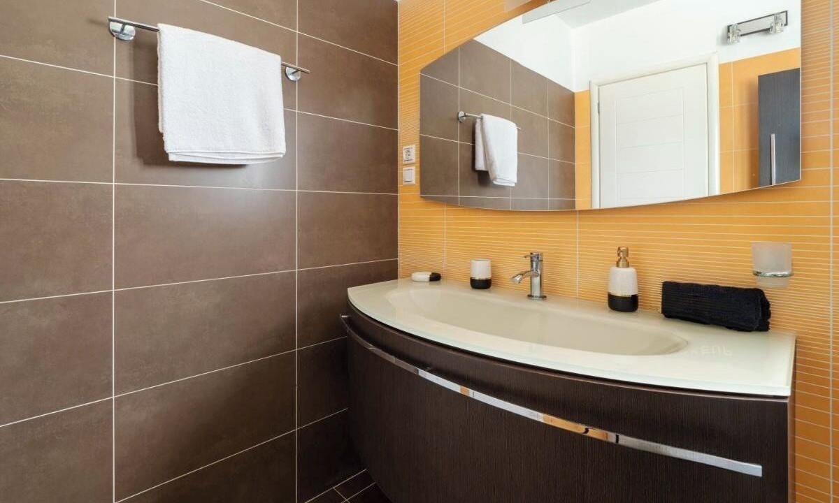 Photo of Bathroom in Kato Korakiana