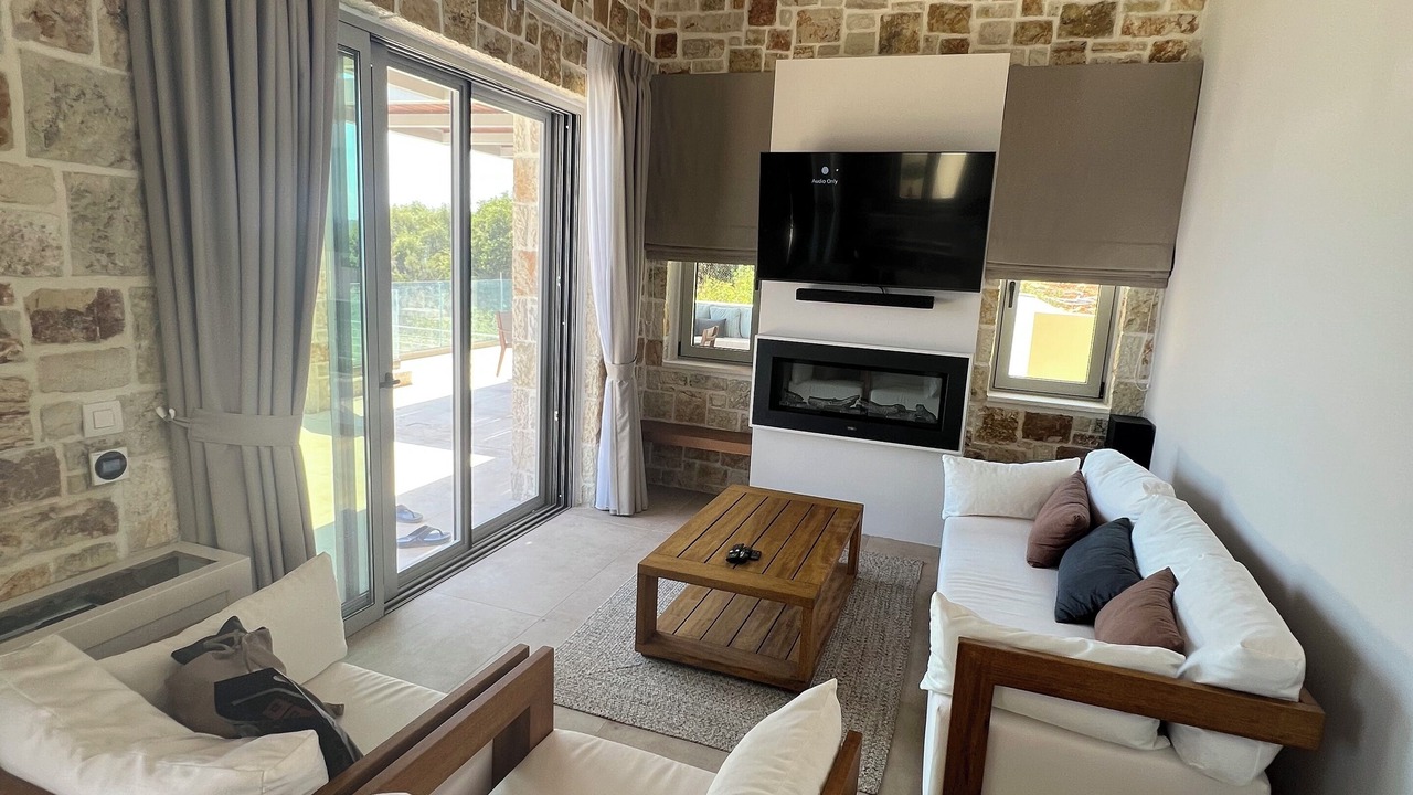 Photo of Livingroom in Katomerion