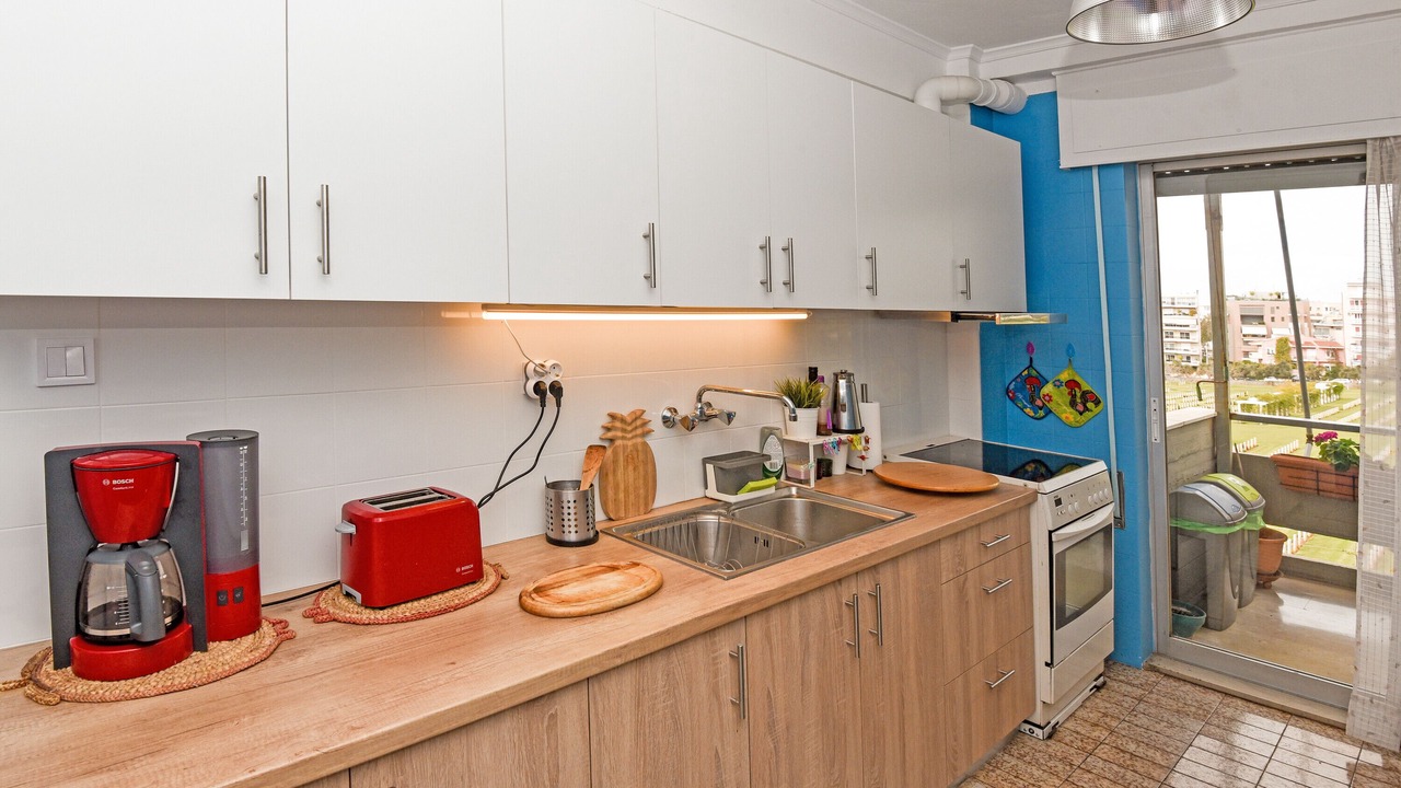 Photo of Kitchen in Alimos
