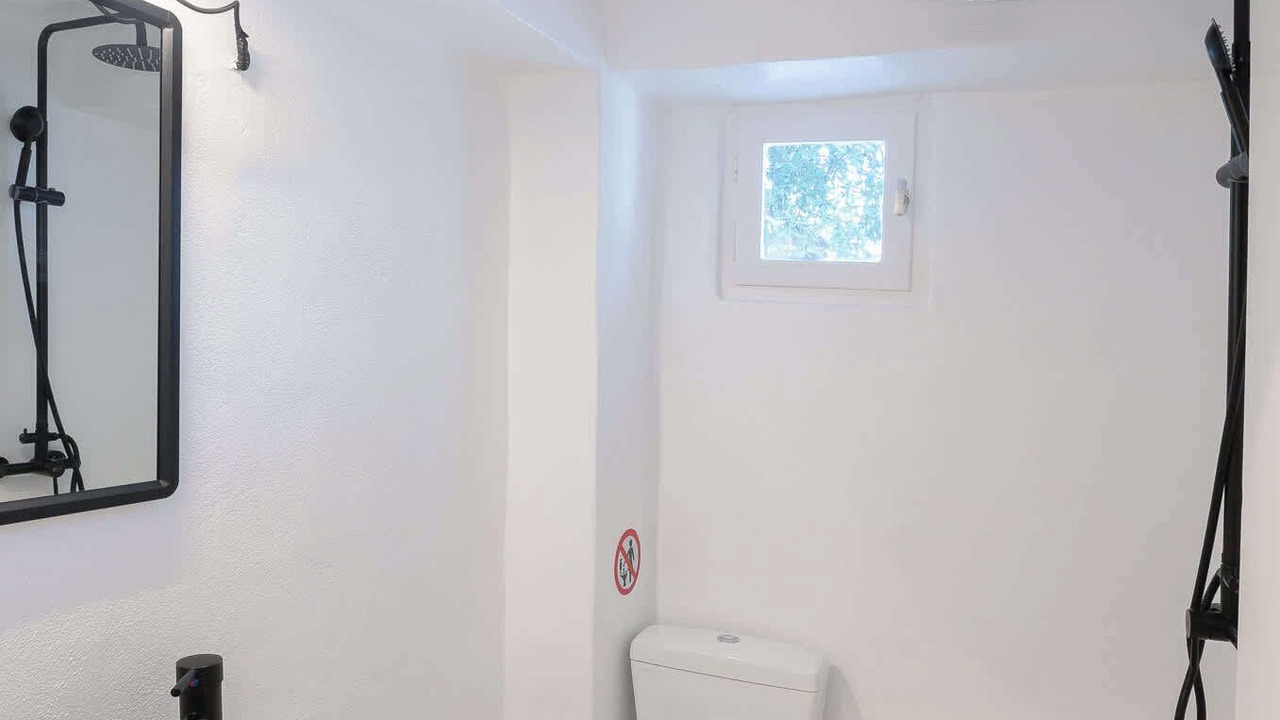 Photo of Bathroom in Avia