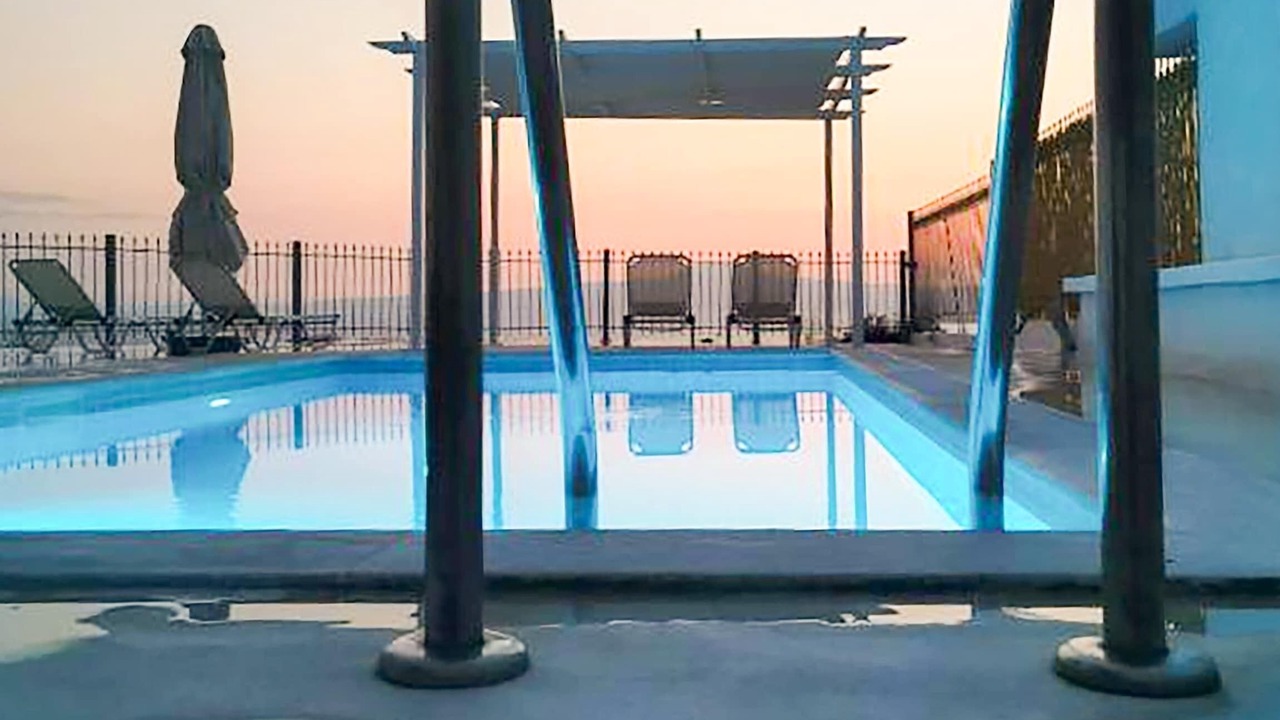 Photo of Outdoor in Avia