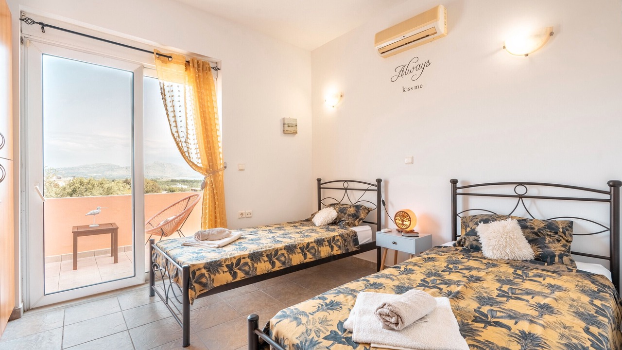 Photo of Bedroom in Kalathos