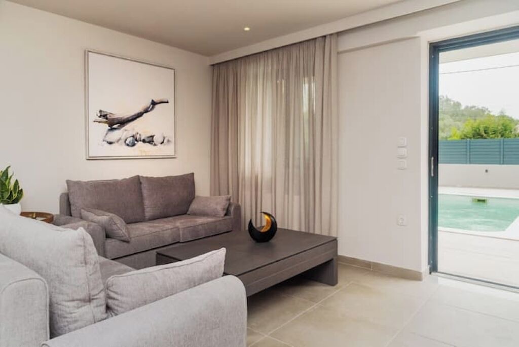 Photo of Livingroom in Petriti