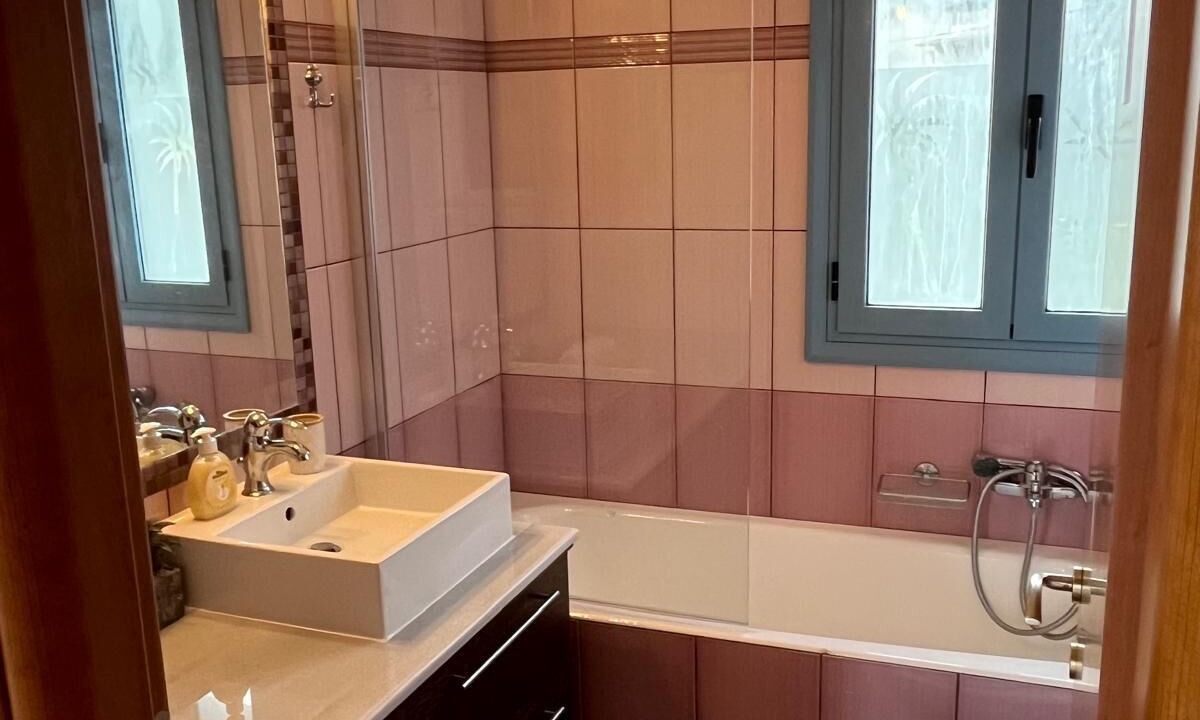 Photo of Bathroom in Lygia
