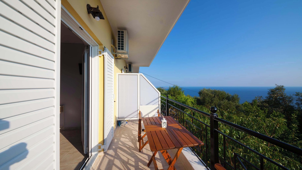 Photo of Patio Balcony in Parga