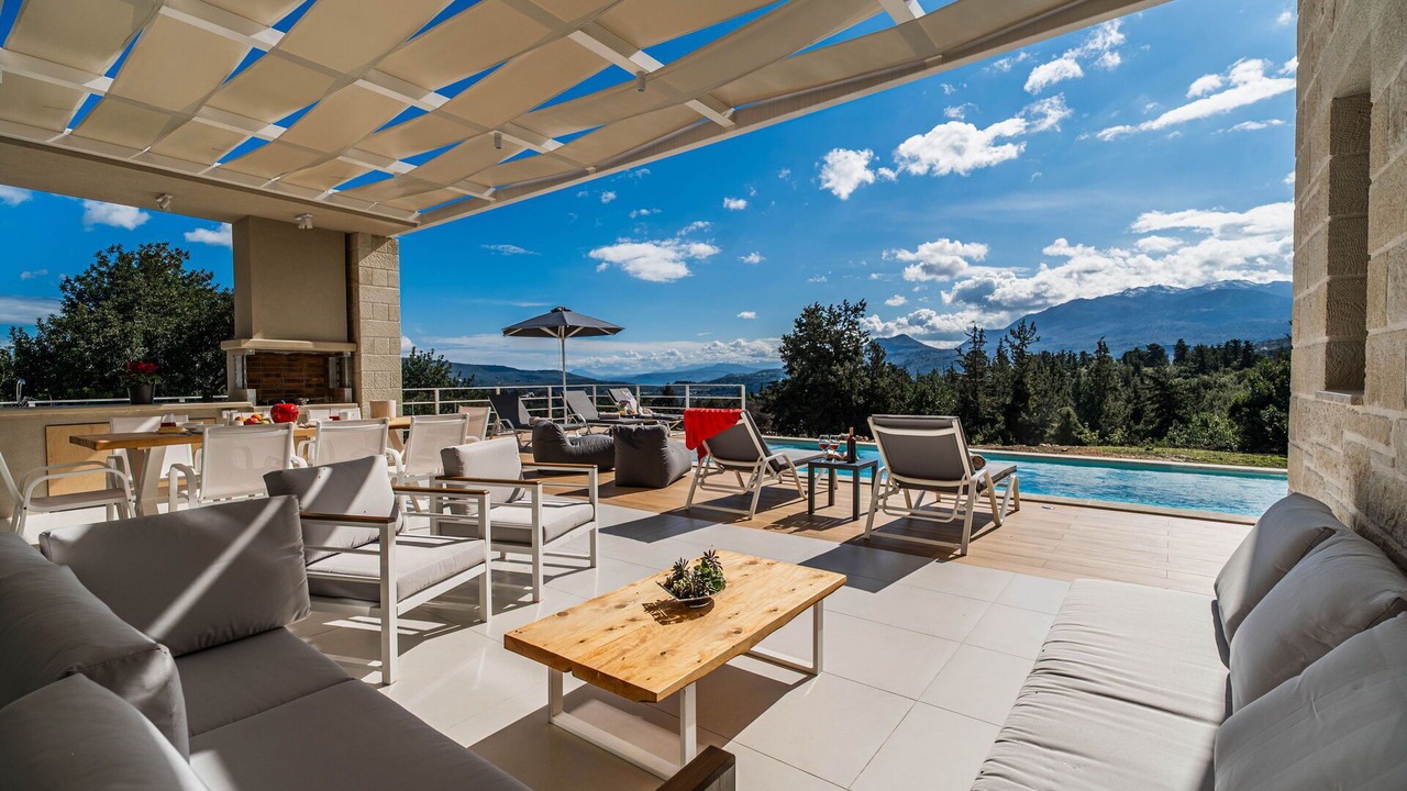 Photo of Patio Balcony in Nipos