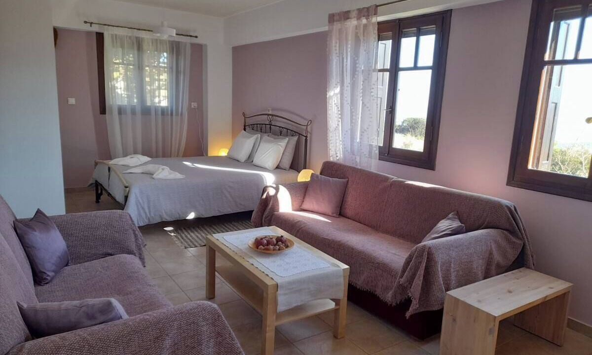 Photo of Livingroom in Egira