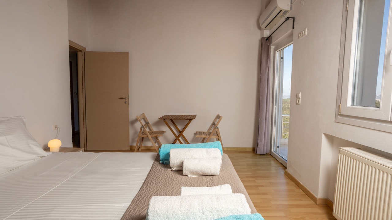 Photo of Bedroom in Douliana