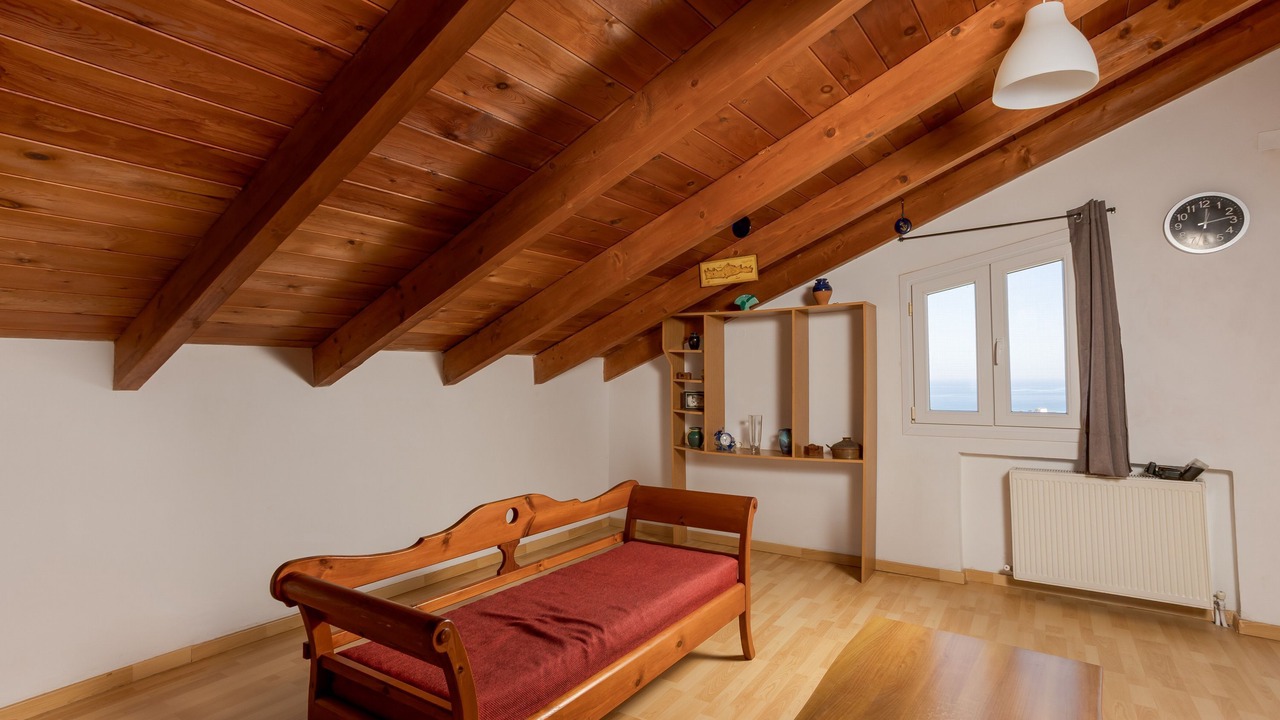 Photo of Livingroom in Douliana