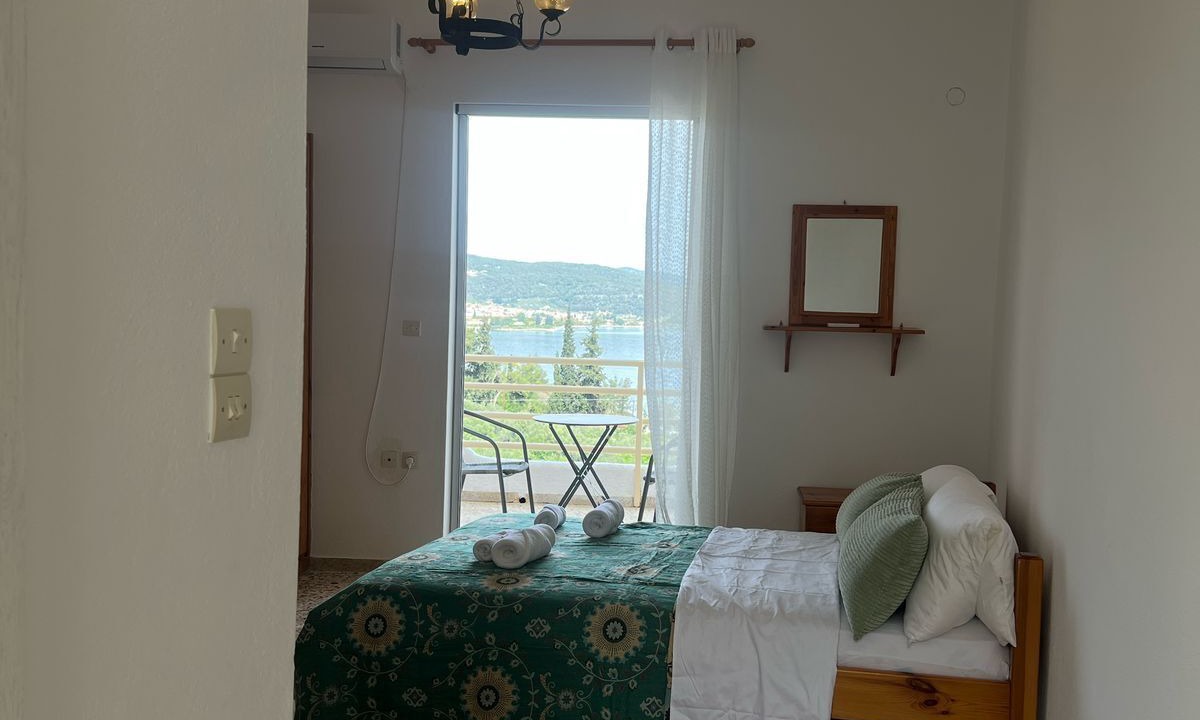 Photo of Bedroom in Melissopetra