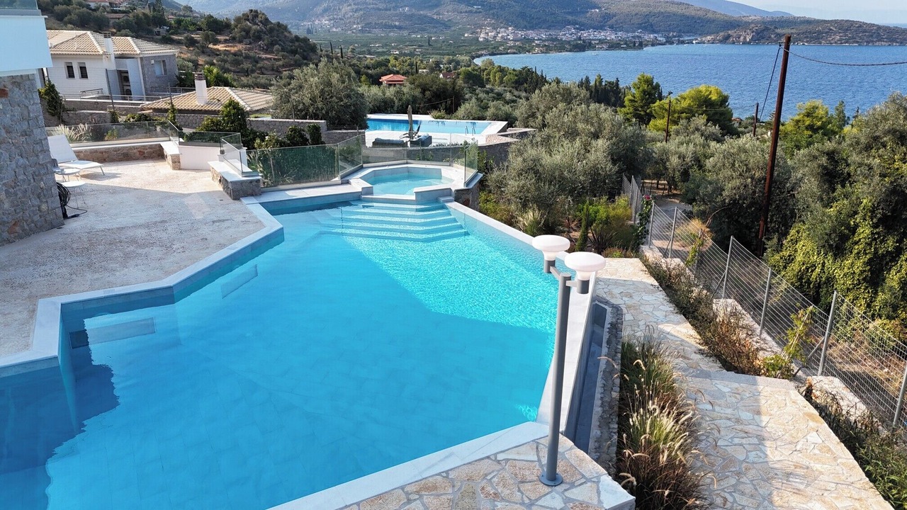 Photo of Outdoor in Melissopetra