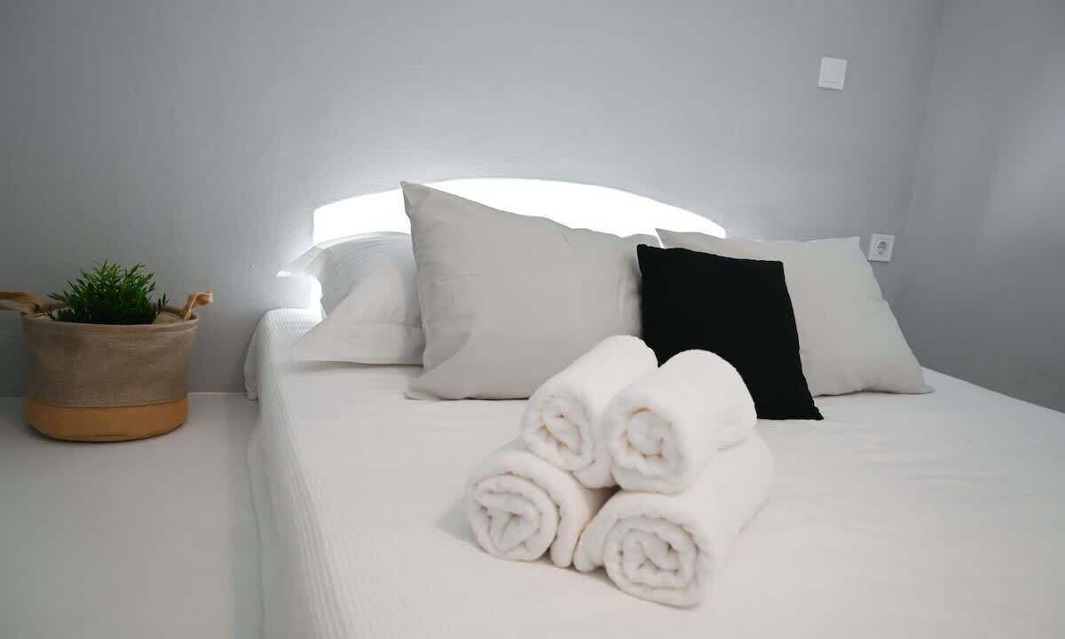 Photo of Bedroom in Paleopolis