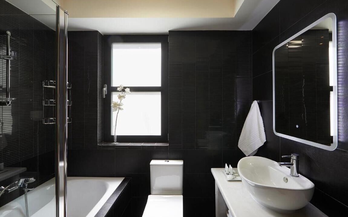 Photo of Bathroom in Igoumenitsa