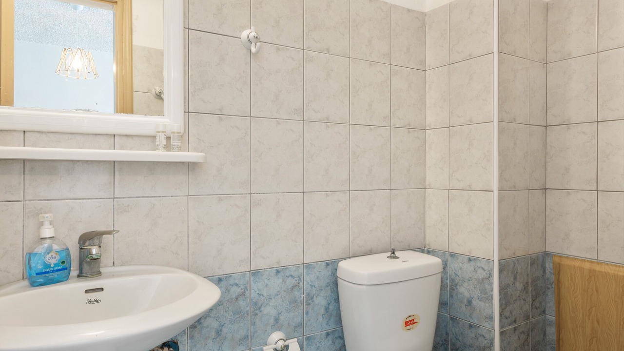 Photo of Bathroom in Kalymnos Town