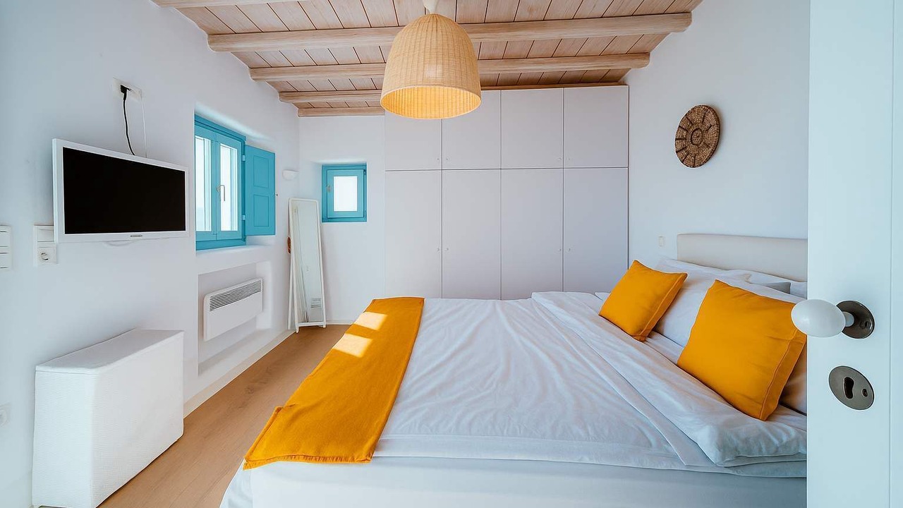 Photo of Bedroom in Ornos
