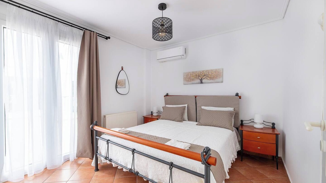 Photo of Bedroom in Agii Theodori