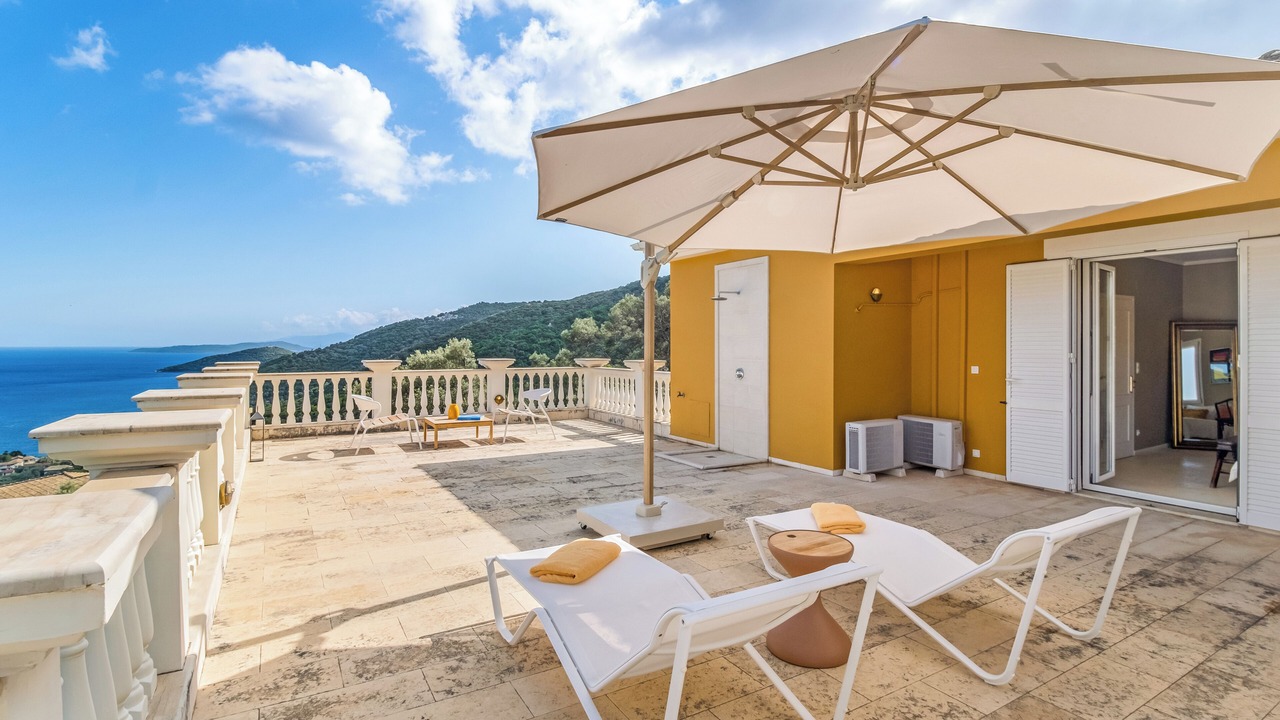 Photo of Patio Balcony in Vournikas