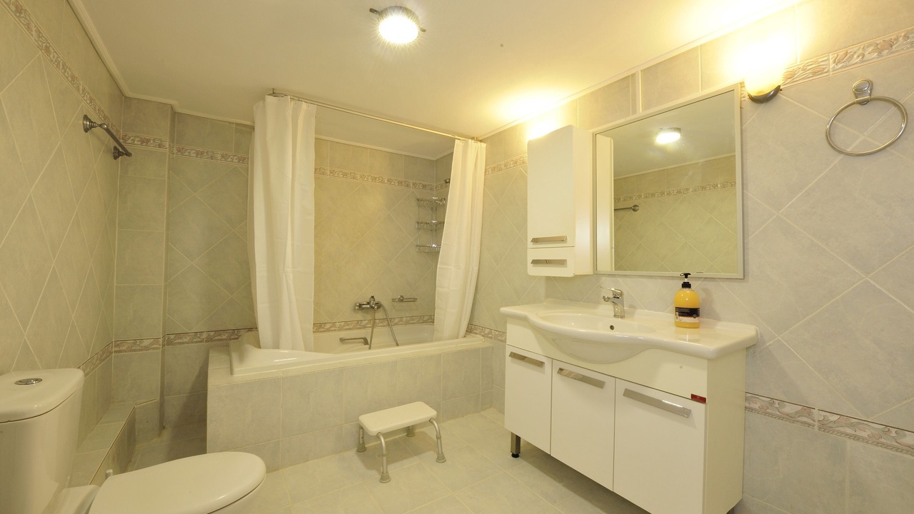 Photo of Bathroom in Korithion