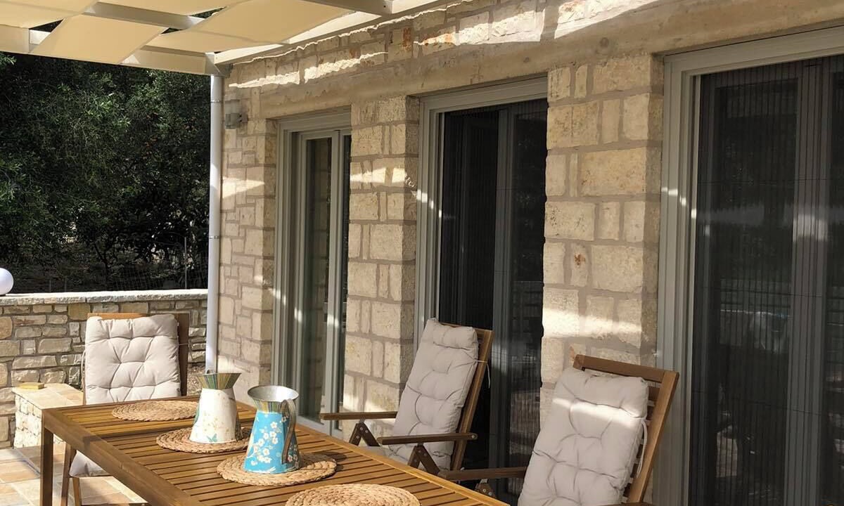 Photo of Outdoor in Mpogdanatika