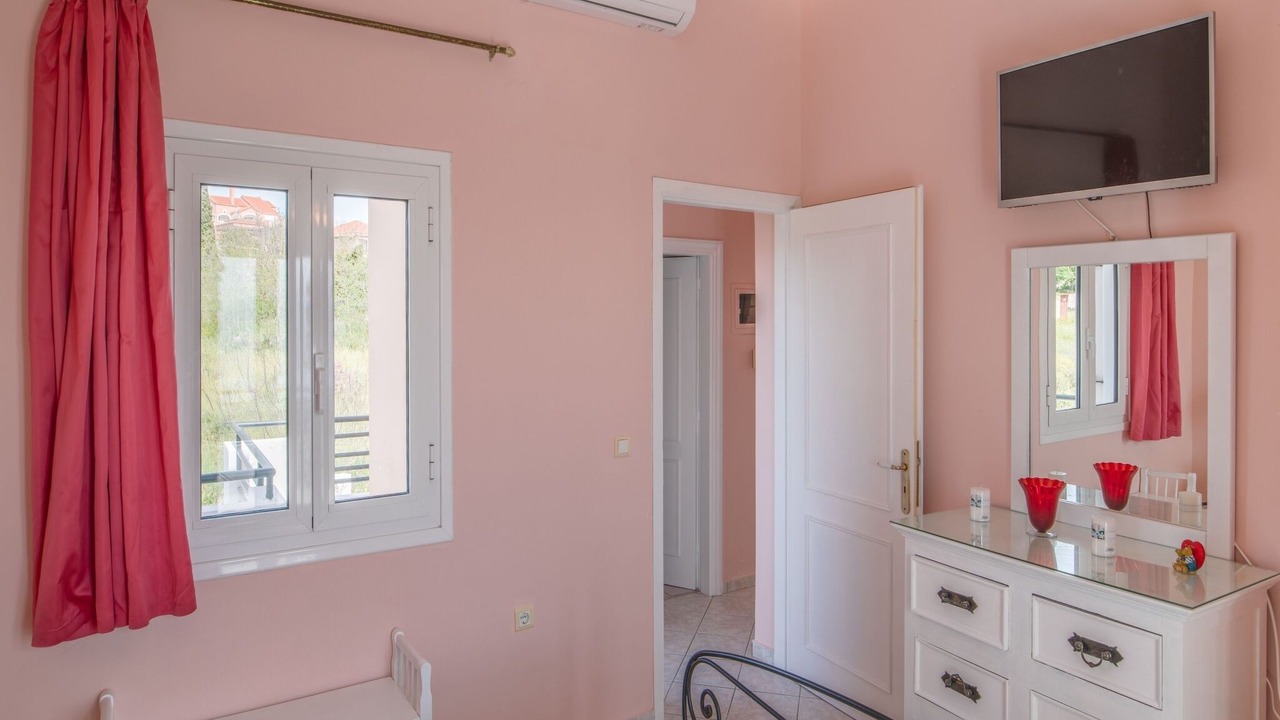 Photo of Bedroom in Paliki