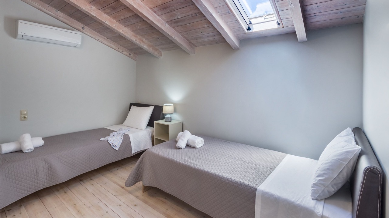 Photo of Bedroom in Kariotai