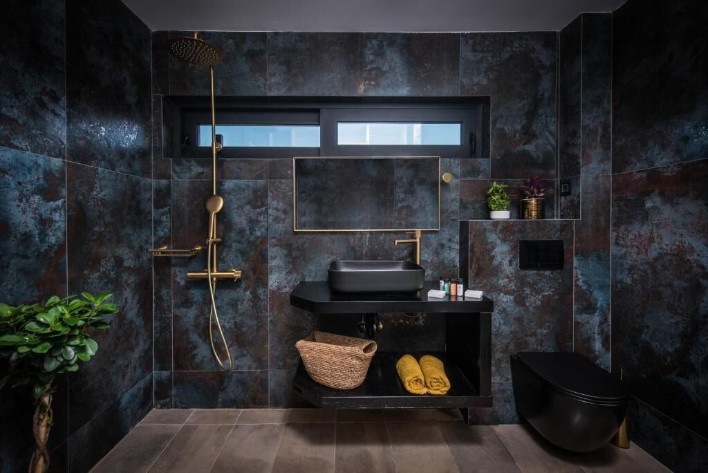 Photo of Bathroom in Skotino