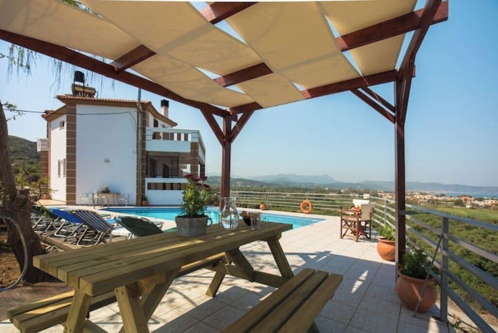 Photo of Outdoor in Nopigia