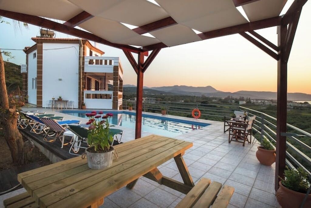 Photo of Outdoor in Nopigia