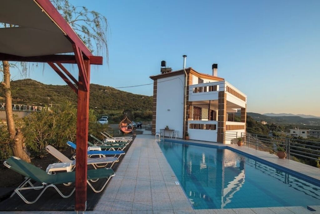 Photo of Outdoor in Nopigia