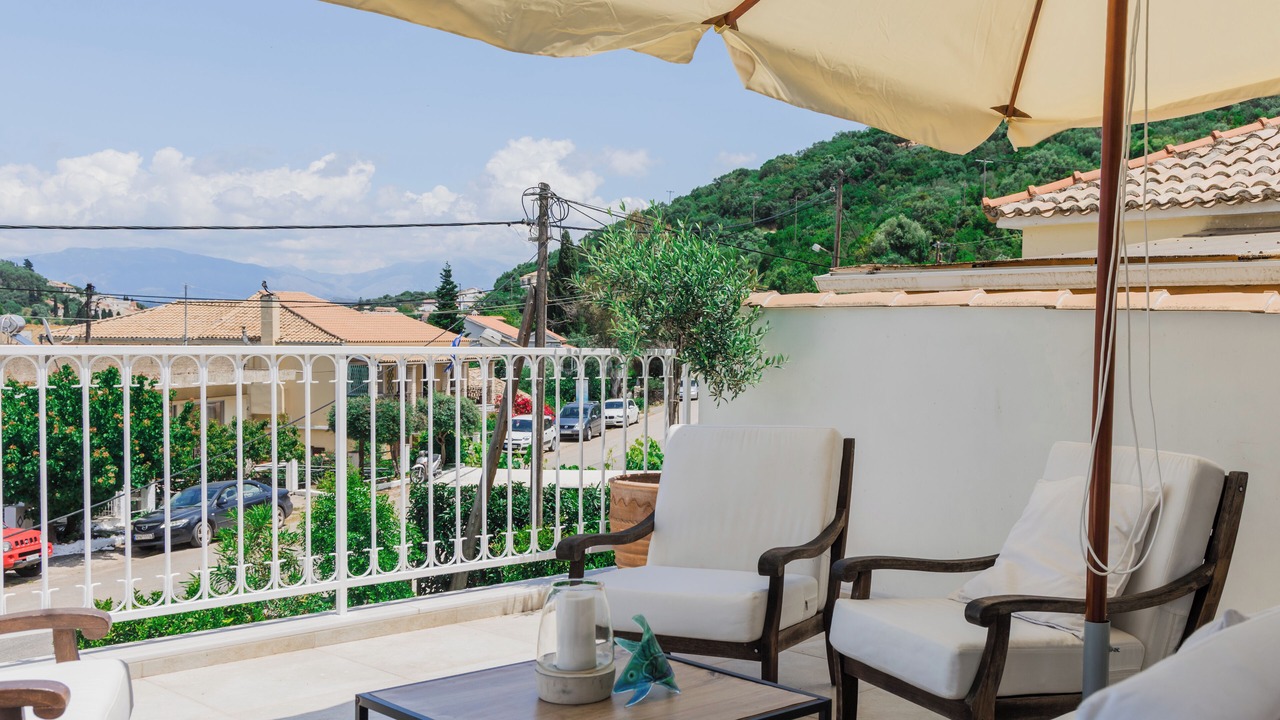 Photo of Patio Balcony in Apraos