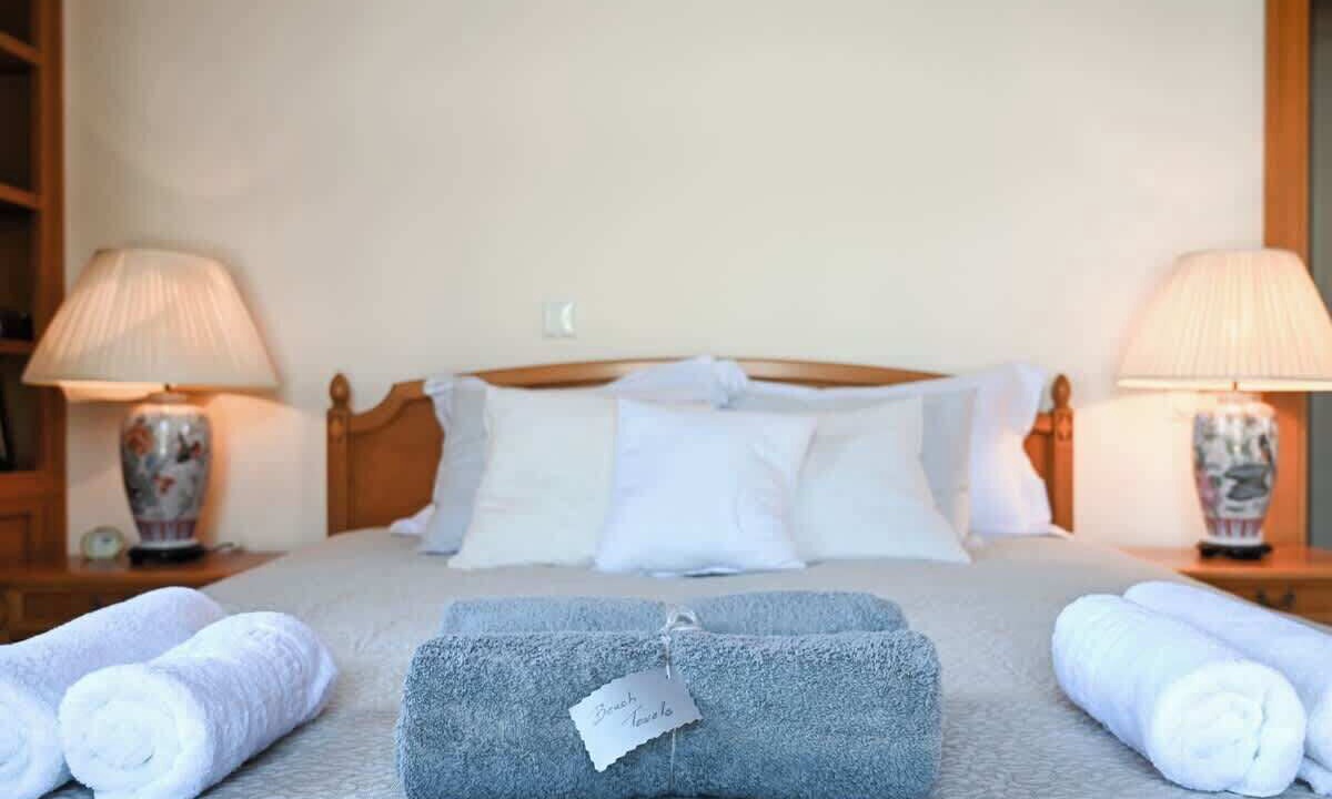 Photo of Bedroom in Paleopolis