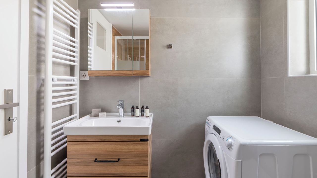 Photo of Bathroom in Amarousion