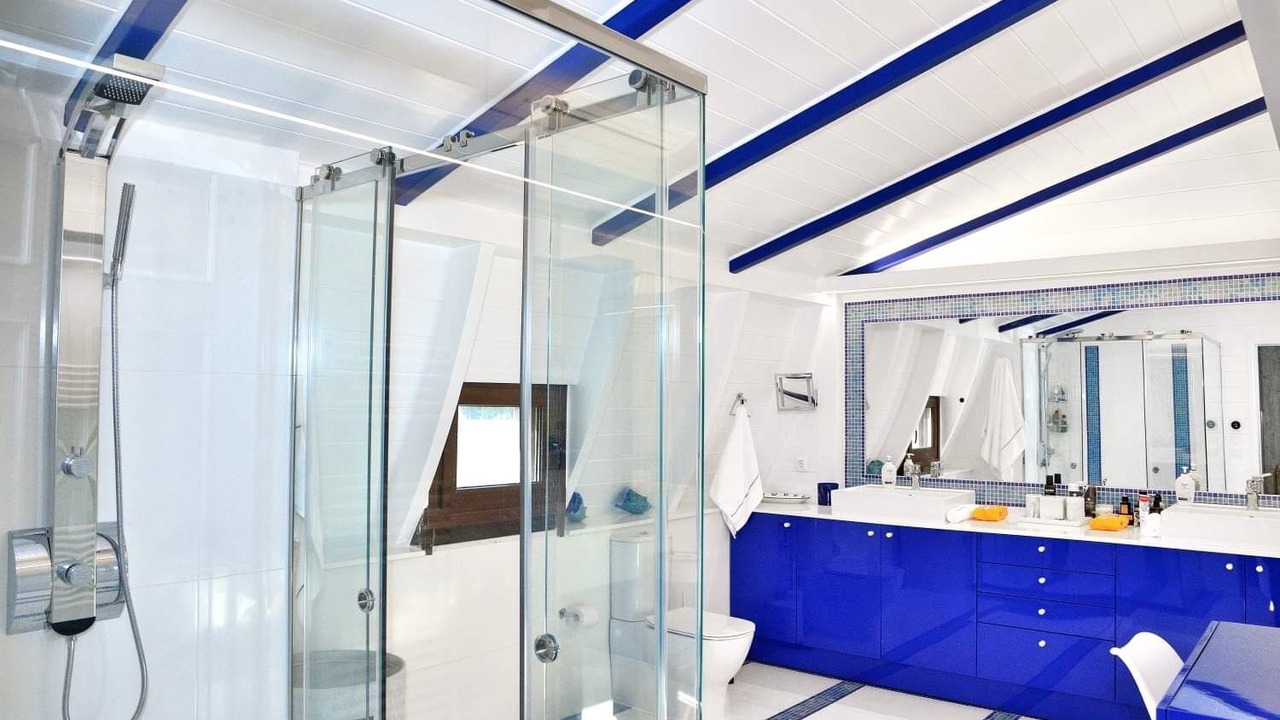 Photo of Bathroom in Skala Oropou