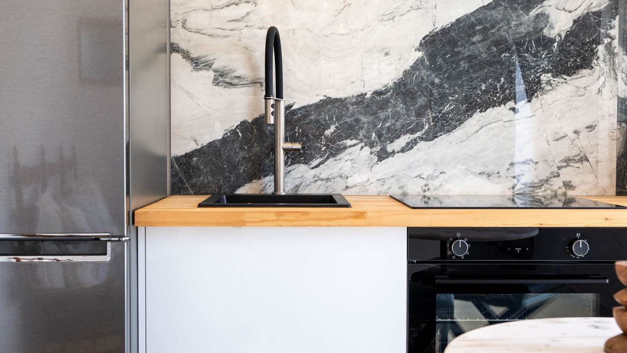 Photo of Kitchen in Limni Vouliagmenis