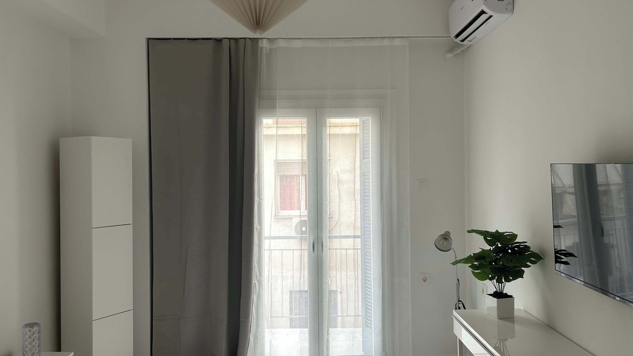 Photo of Bedroom in Platia Viktorias