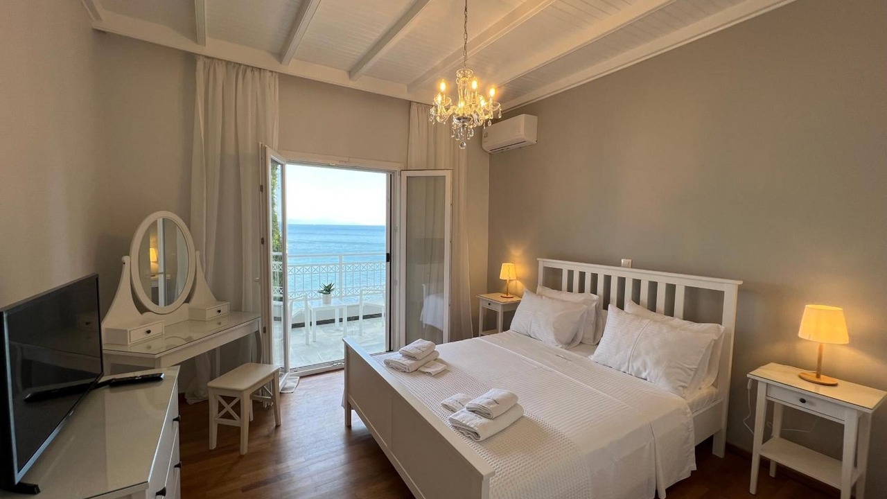 Photo of Bedroom in Benitses