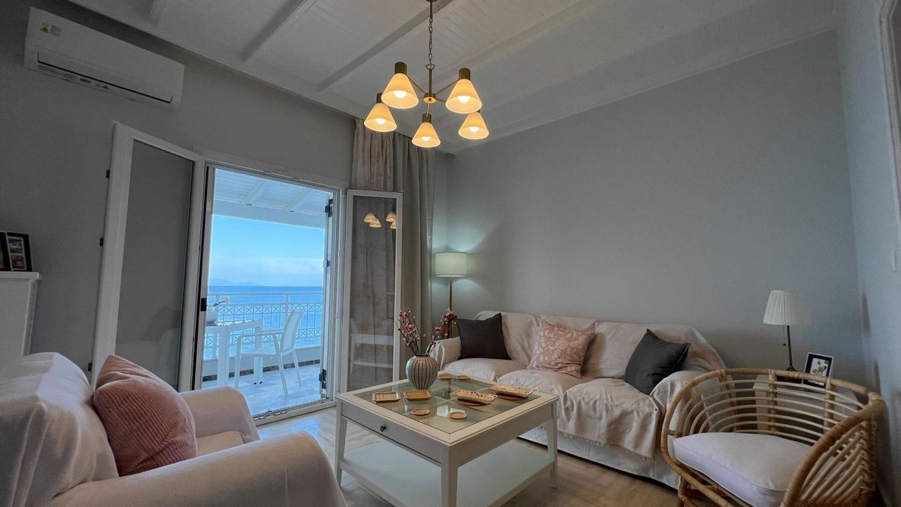 Photo of Livingroom in Benitses