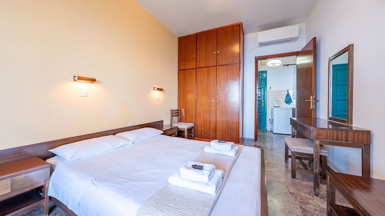 Photo of Bedroom in Benitses