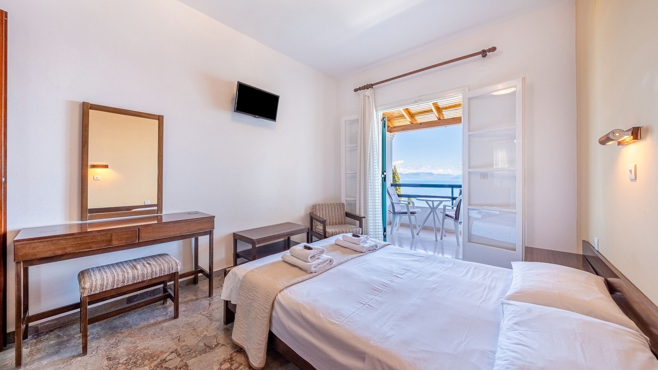 Photo of Bedroom in Benitses