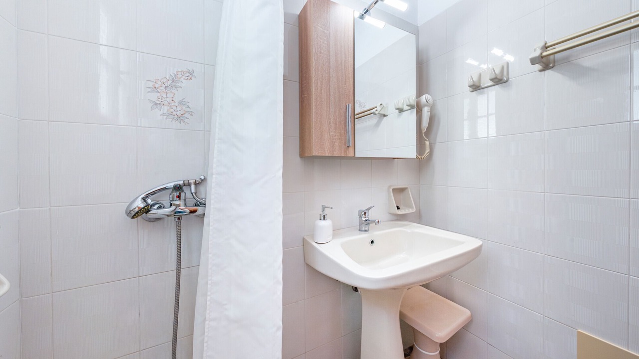 Photo of Bathroom in Benitses