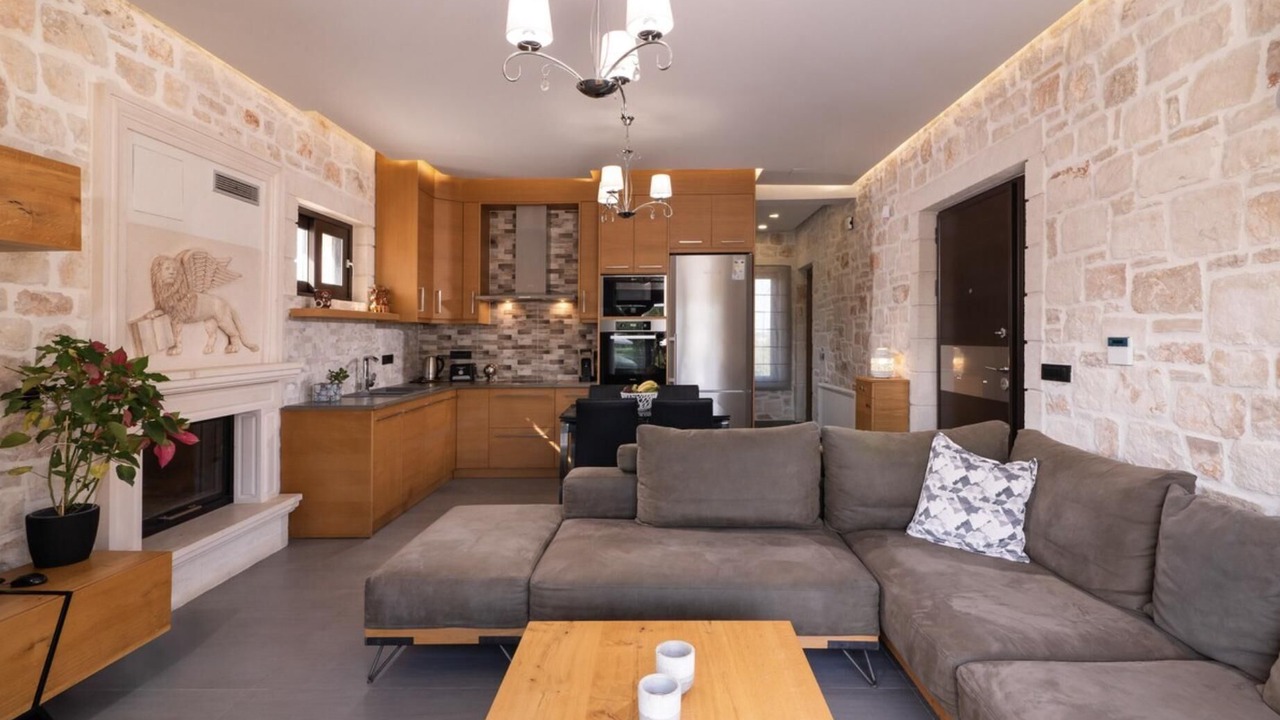 Photo of Livingroom in Agios Sostis