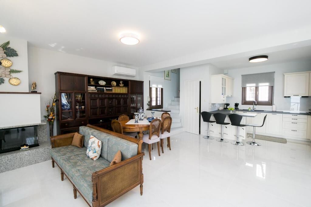 Photo of Livingroom in Koropi