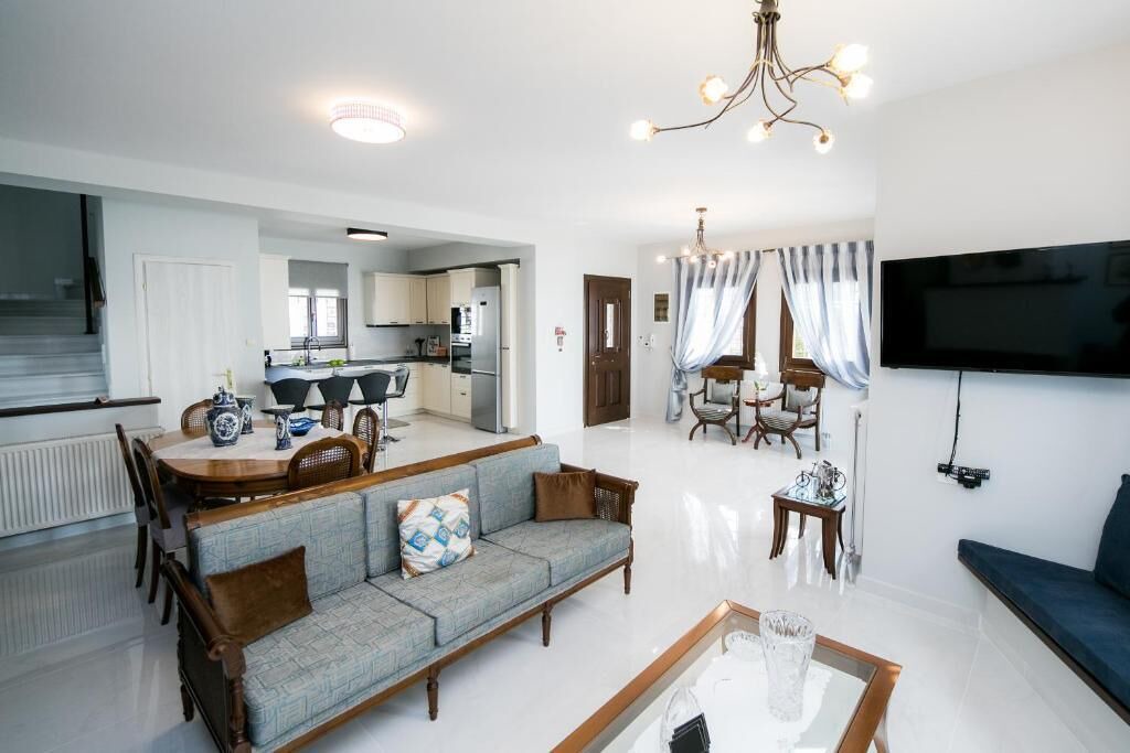 Photo of Livingroom in Koropi